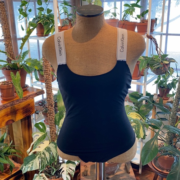 Body suit - Picture 2 of 2